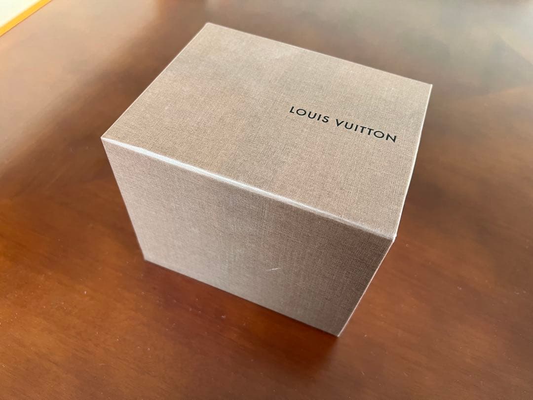 Louis Vuitton 気球オブジェ ドーム型ケース入り