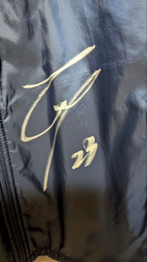 清水エスパルス クラブ支給品 ウィンドブレーカー（Puma ）中古