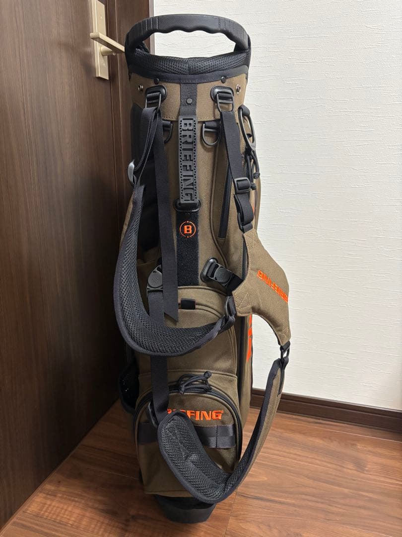 希少　限定　ブリーフィング　キャディバッグ オッシュマンズ　ヘッドカバー付き
