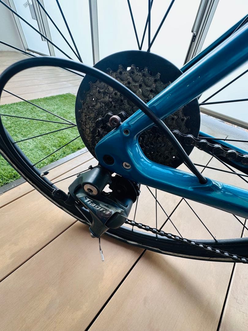 スペシャライズド　Sirrus Men Elite Carbon Disc