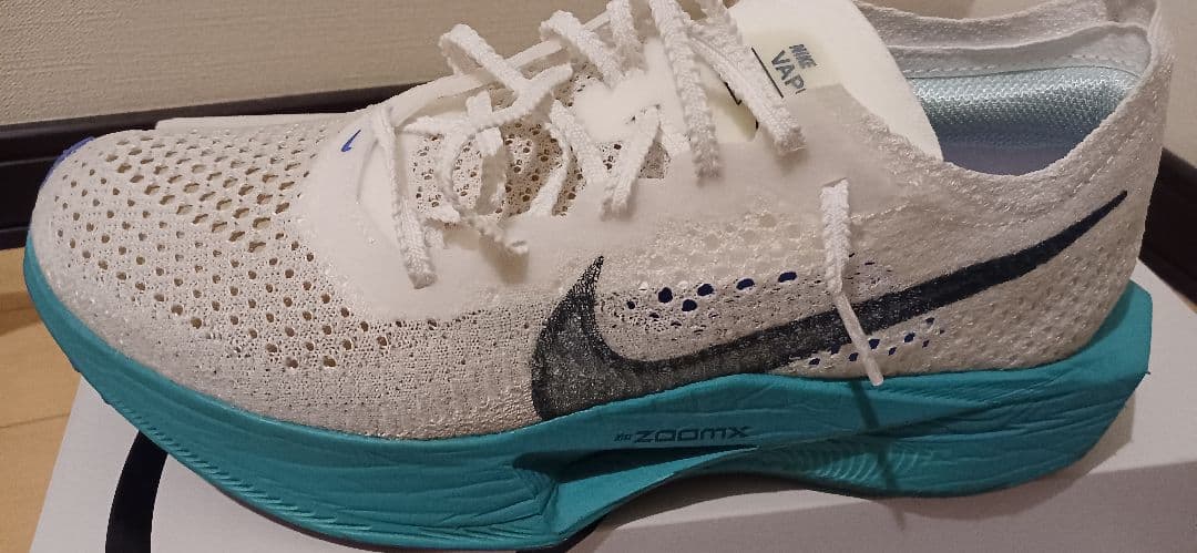 ナイキ ヴェイパーフライ 3 NIKE VaporFly 3　25.5㌢