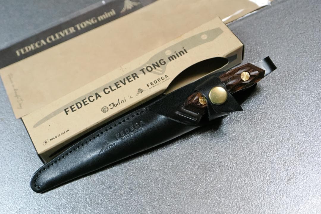 新品 定価8690円 フェデカ トング ミニ 名栗ブラウン 純正革ケースセット