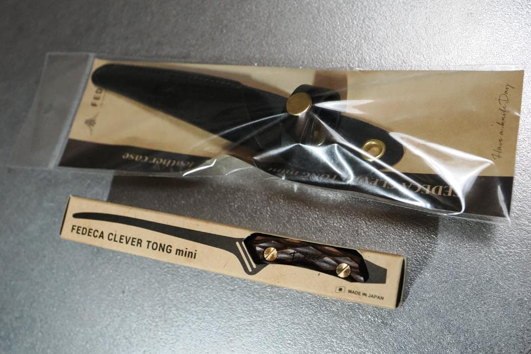 新品 定価8690円 フェデカ トング ミニ 名栗ブラウン 純正革ケースセット