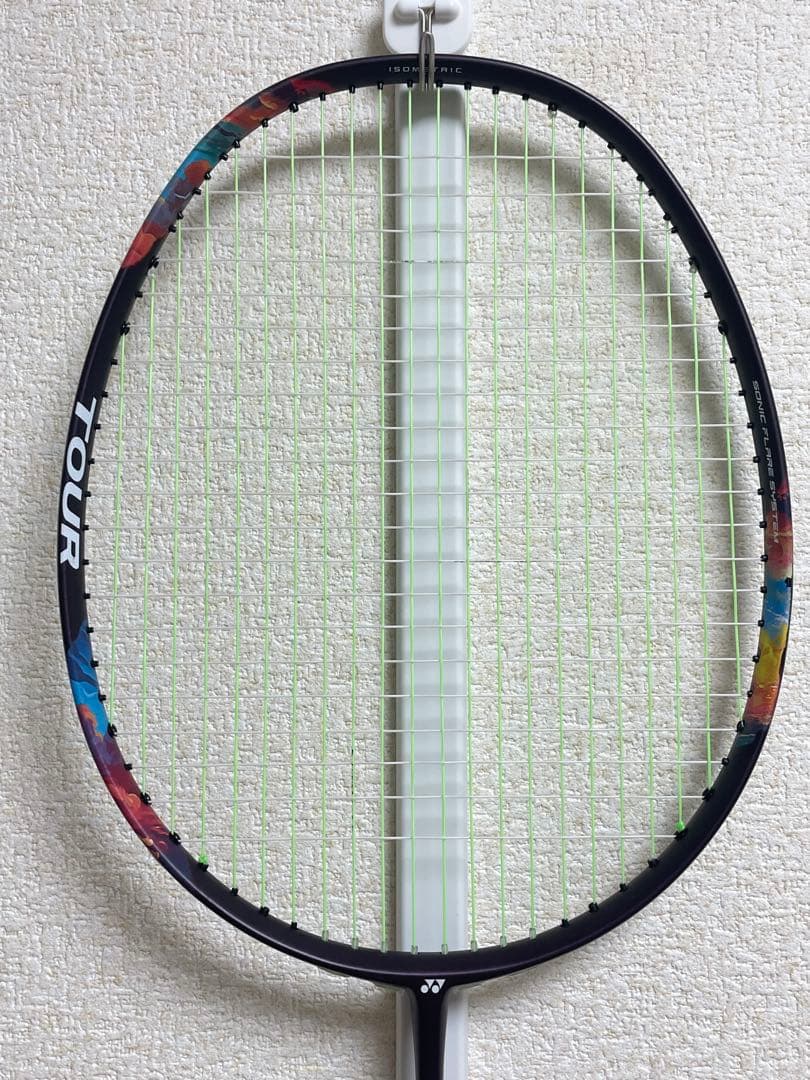 ヨネックスナノフレア700ツーア　美品