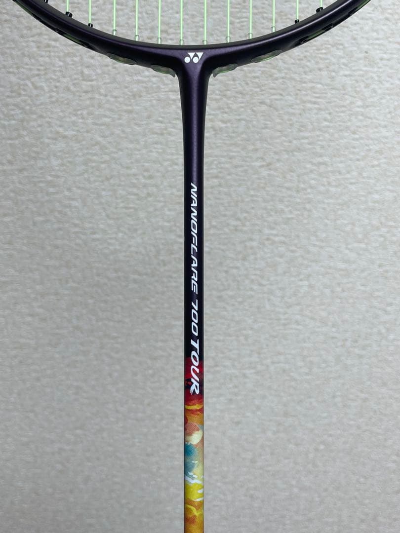 ヨネックスナノフレア700ツーア　美品