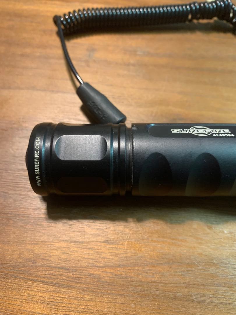 美品SureFire P2X Fury Defender 懐中電灯