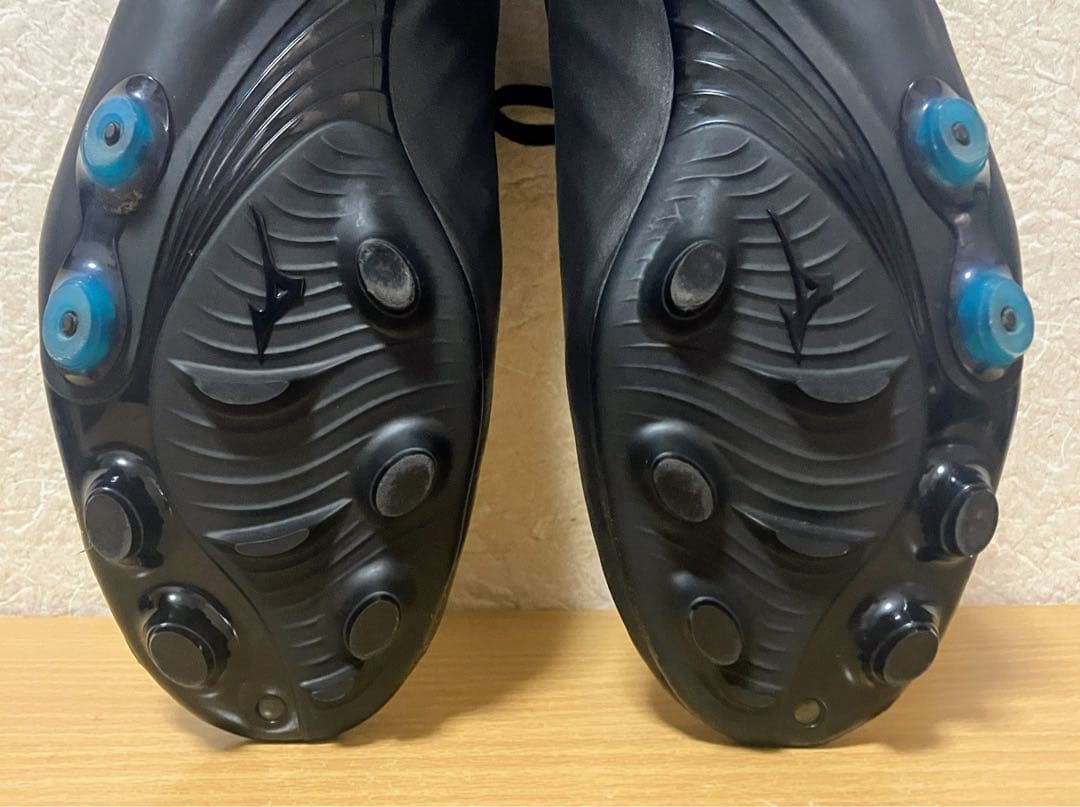 ★美品！MIZUNO REBULA レビュラ V2 SL サッカースパイク 27