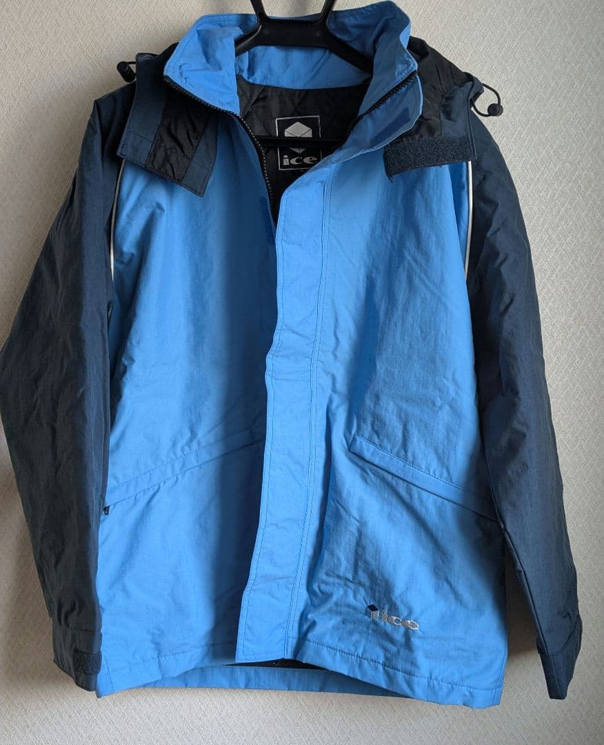 【美品】レディース　スキー　スノーボード　ウエア Sサイズ 上下セット