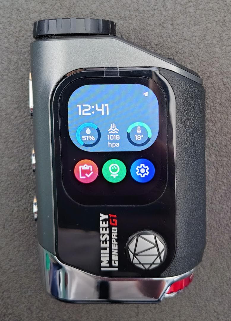 GPS・タッチパネル搭載のゴルフ用距離計MILESEEY「GenePro G1」