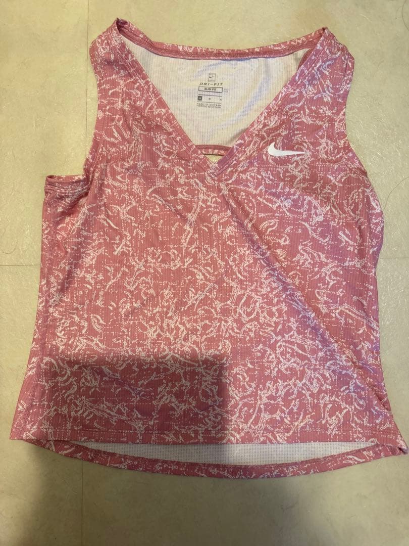 【新品未使用】Nike テニスウェア ピンク 花柄