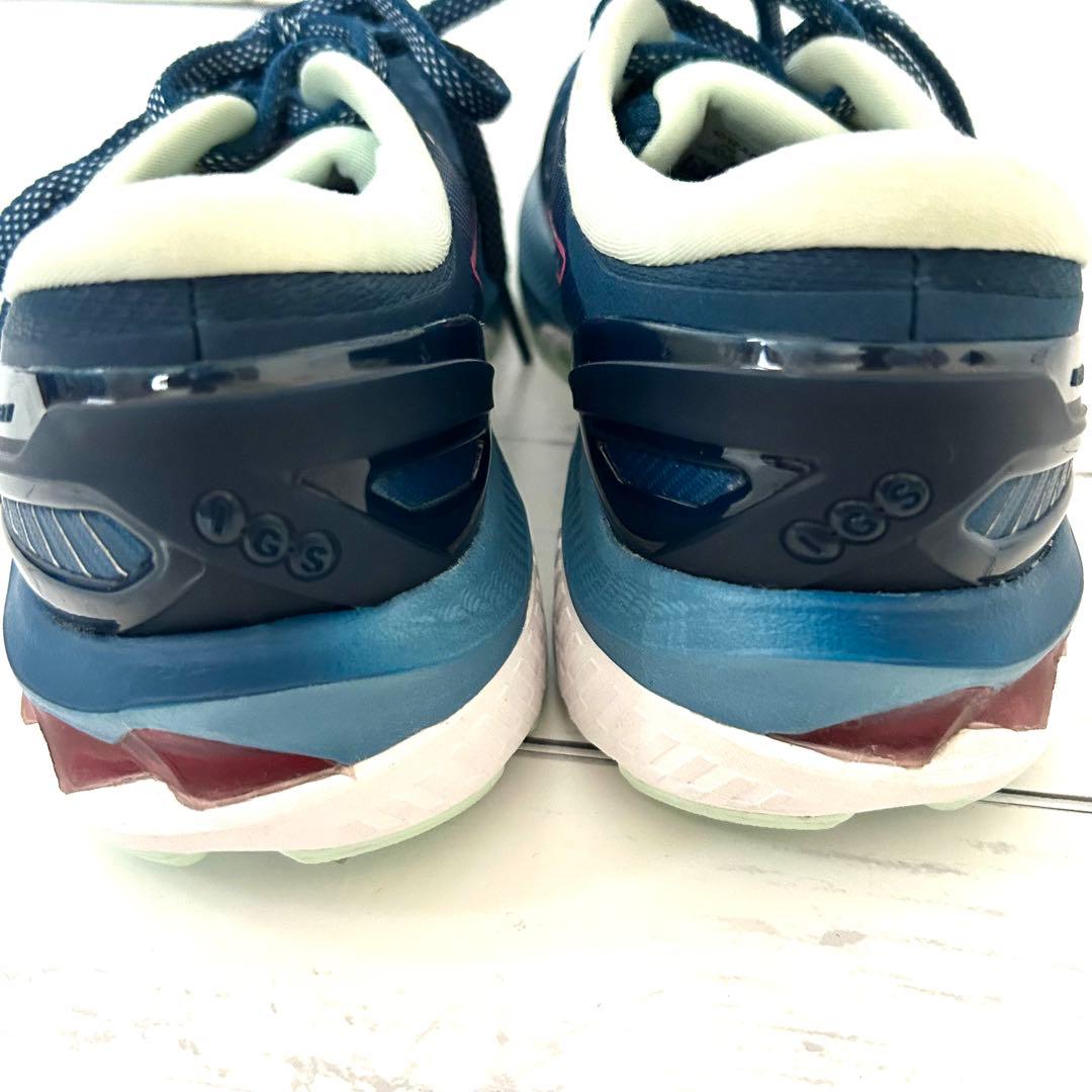 アシックス☆美品23.5㎝ asics ゲルカヤノ27 スニーカー シューズ