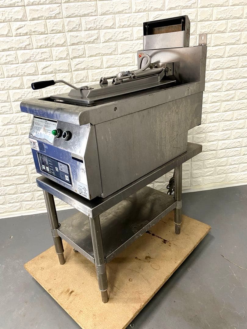 ガス自動餃子焼き機　マルゼン　MAZ-4　都市ガス　100V