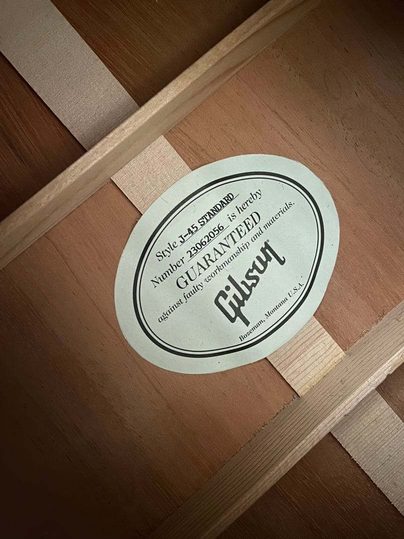 【美品】2022年製 Gibson J-45 standard