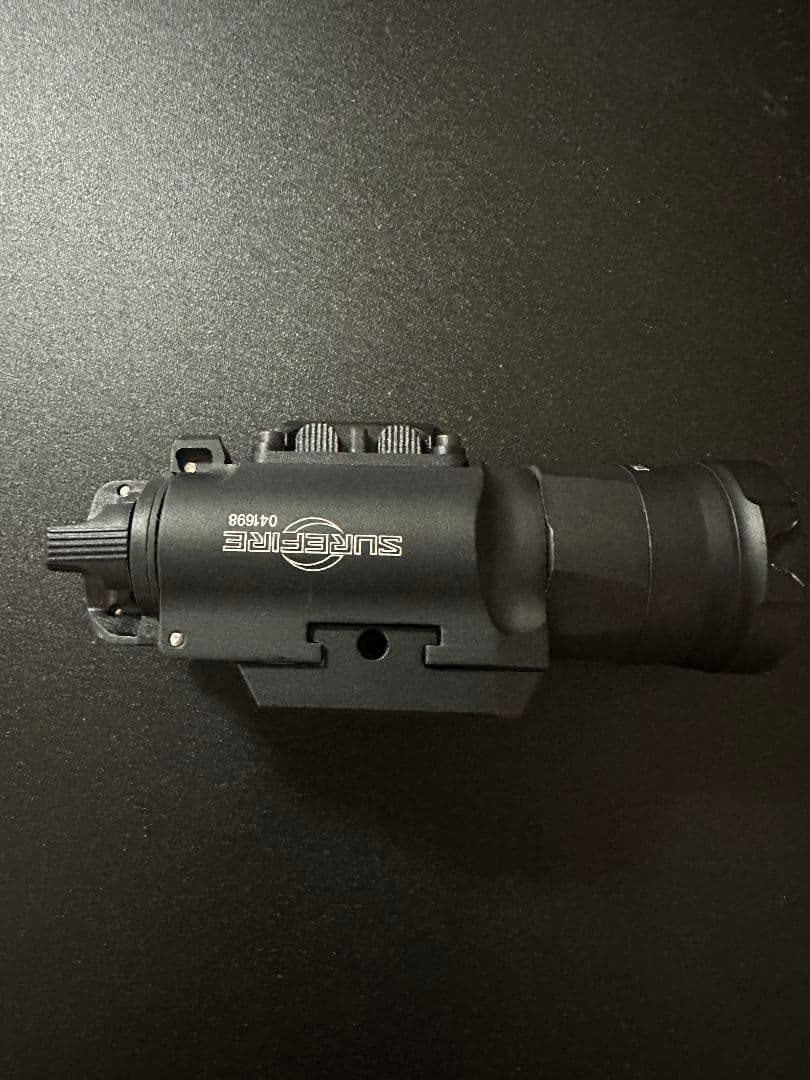SOTAC GEAR製 XH-35 ウェポンライト レプリカ