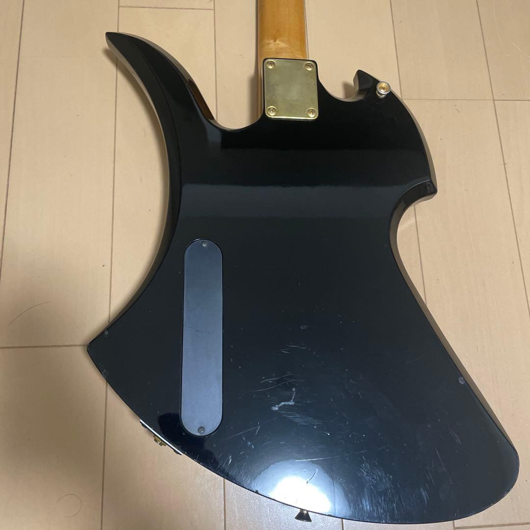 TARGET byFERNANDESモッキンバード　MG80Xのピックアップ使用