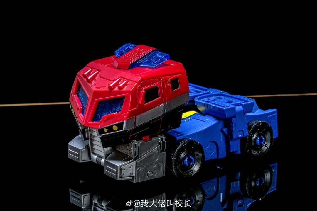 ウイングブレードオプティマス　TL-63 TA-01互換非正規トランスフォーマー