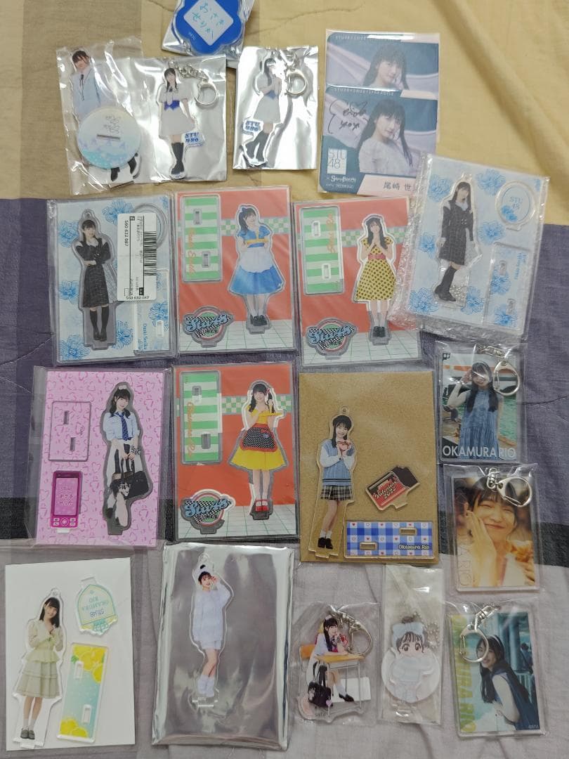 STU48尾崎世里花 新井梨杏 岡村梨央 大量生写真 缶バッジ アクリルスタンド