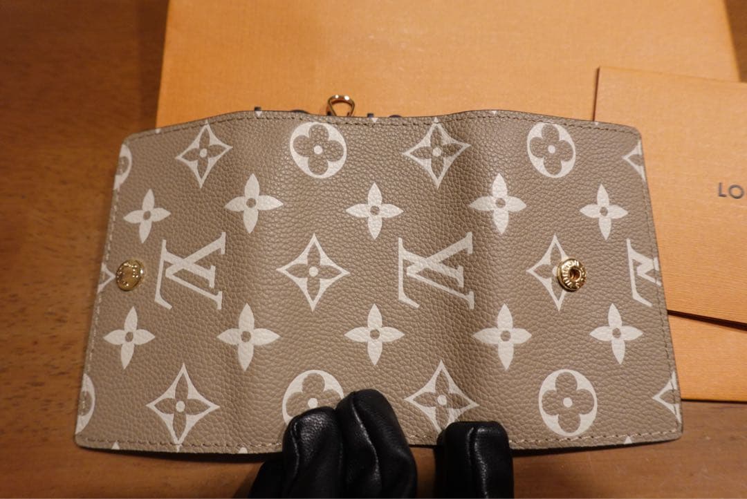 Louis Vuitton モノグラムキーケース