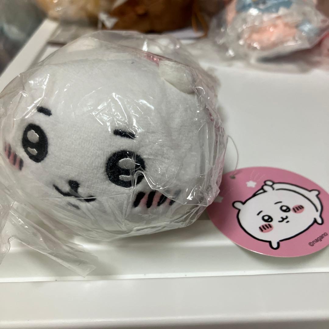 ちいかわ　てくびまくらぬいぐるみ
