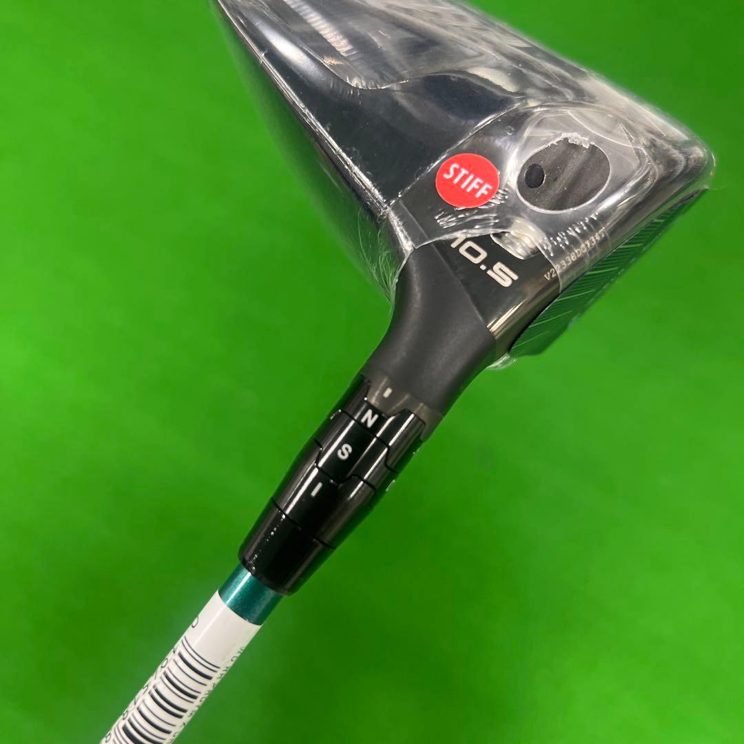 PARADYM X ドライバー 10.5度 STIFF