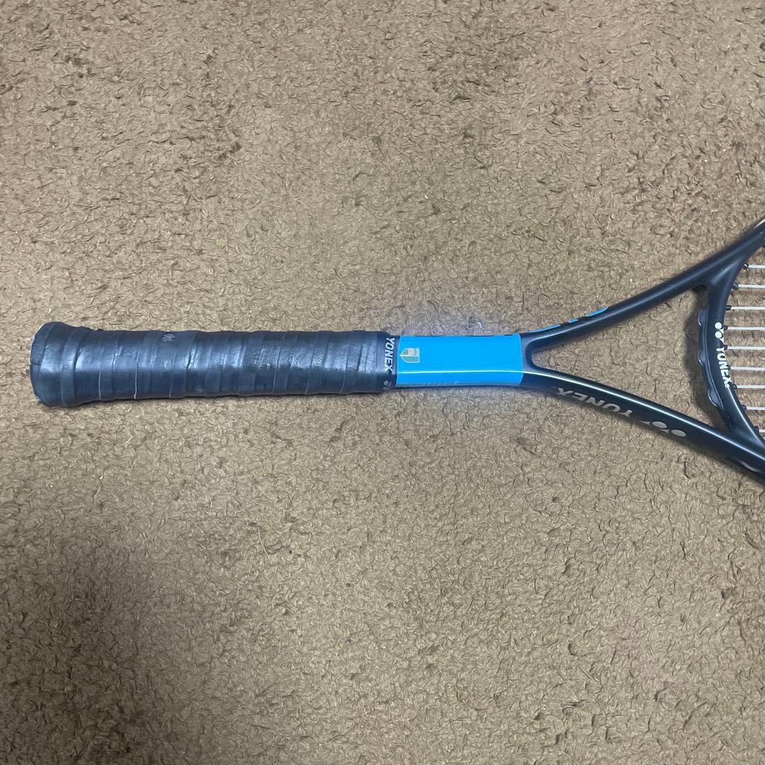 YONEX AIRIDE ラケットバッグとテニスボール2個