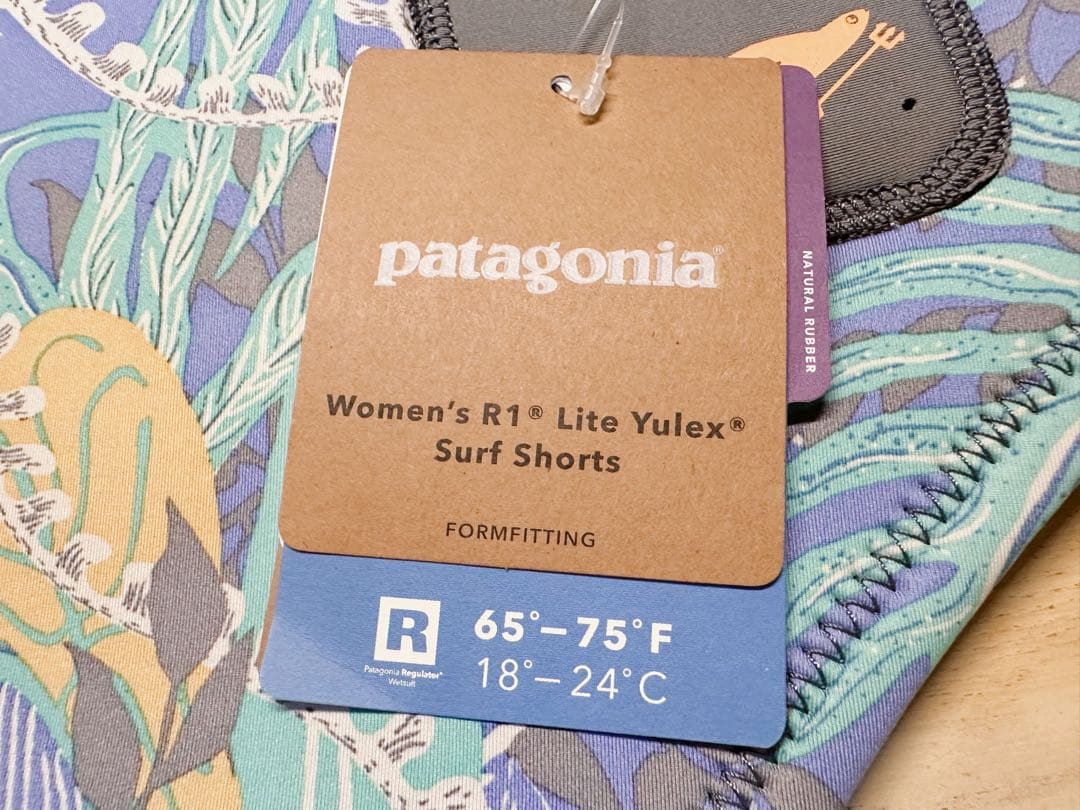 サーフィン・ボディボード Patagonia Women'sR1LiteYulexSurfShorts