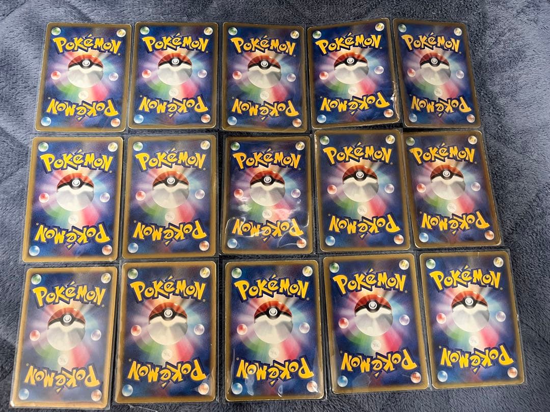 目玉 旧裏・ブラッキーデルタ・カビゴンデルタなど ポケモンカード 63枚まとめ