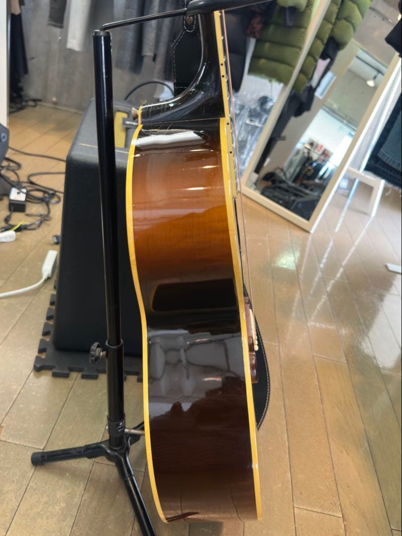 Gibson SJ-200 2002年製｜24年弾き込まれた風格｜弦交換済