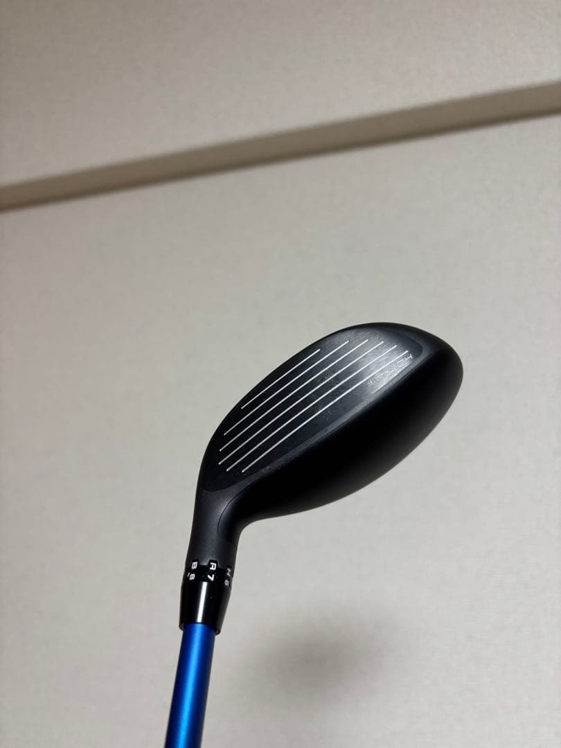 コブラ　ds adapt 4番ユーティリティ　ベンタスブルーHD 7S ベルコア