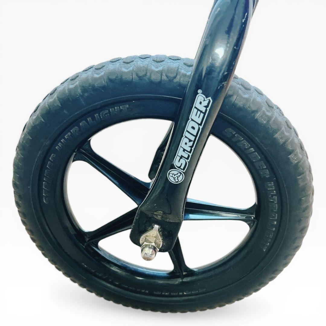 【極美品】 ストライダー スポーツモデル ピンク 12インチ 日本正規品 女の子