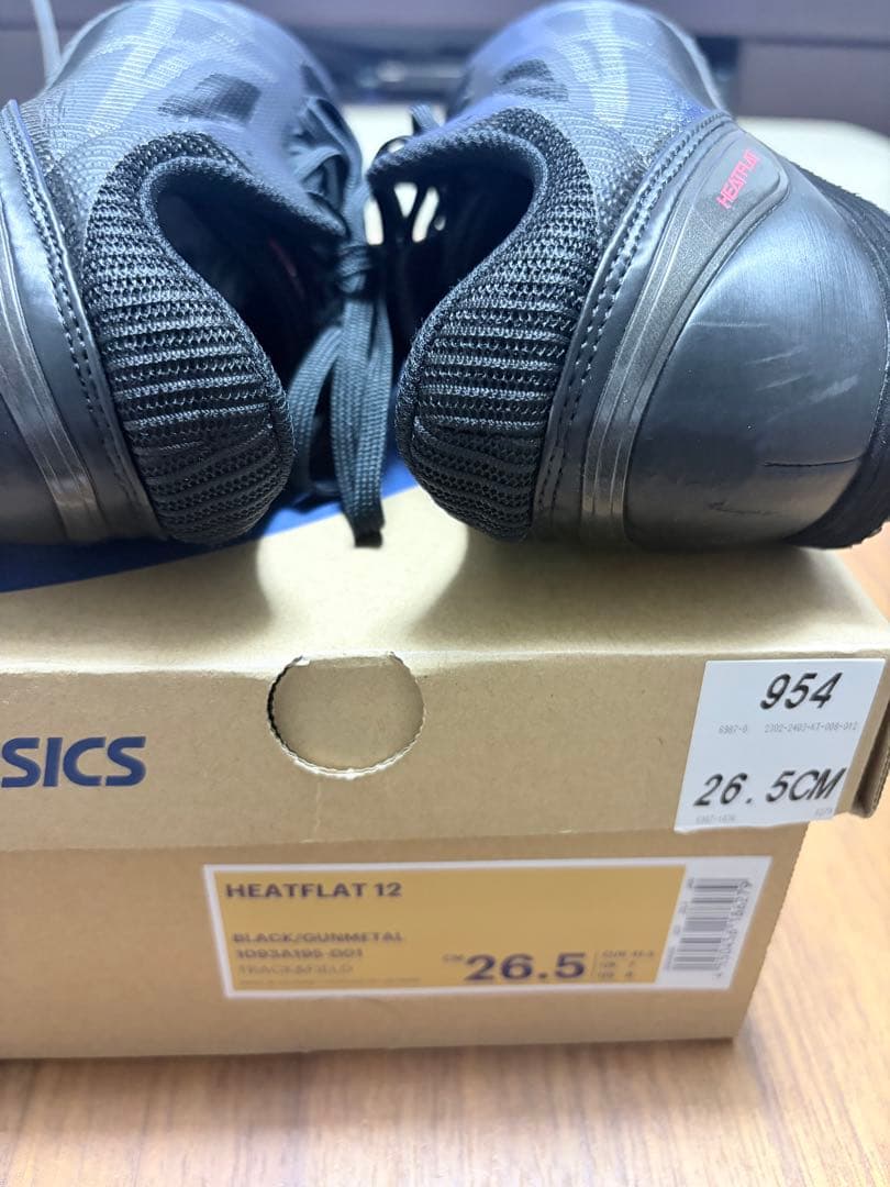 美品アシックスasics HEATFLAT ブラック スパイクシューズ　26.5