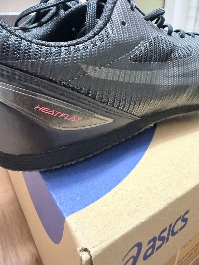 美品アシックスasics HEATFLAT ブラック スパイクシューズ　26.5