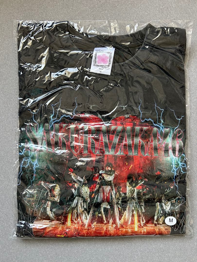 櫻坂46ロックTシャツ(Mサイズ)