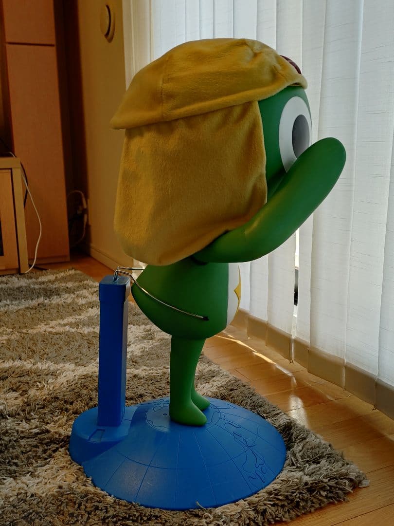 でっかいケロロ軍曹 等身大フィギュア