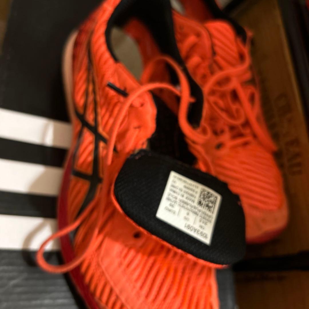 asics 陸上トレーニングシューズ