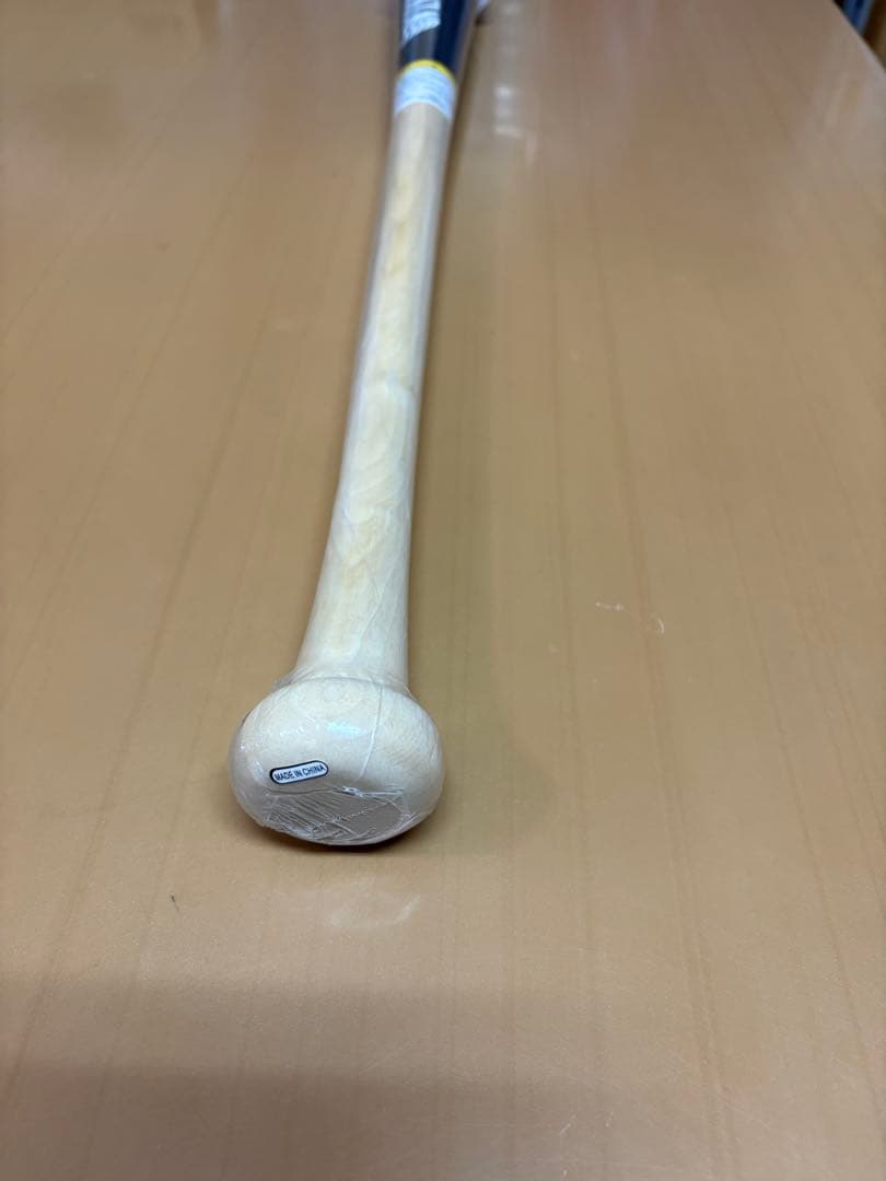 野球　硬式バット 黒　木製バット　新品