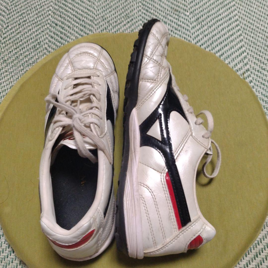 ミズノ　モレリアTF 24.5cm