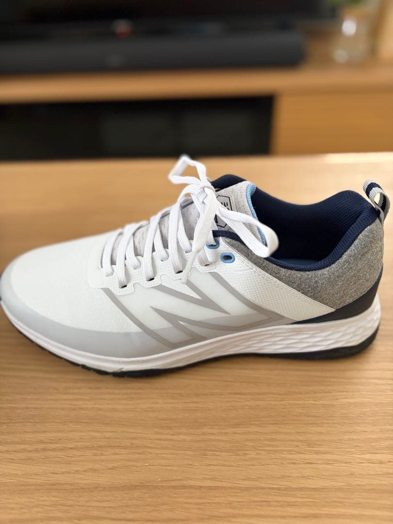New Balance ゴルフシューズ ホワイト/ネイビー