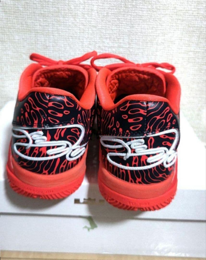 5*》様 【美品】NIKE レブロン・ジェームズ バスケットボールシューズ 23