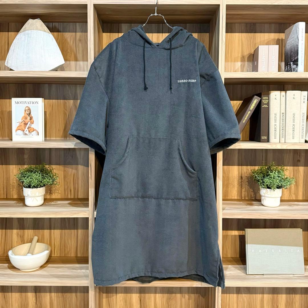 目立つ☆LUSSO SURF お着替えポンチョ　グレー⭐︎送料込み
