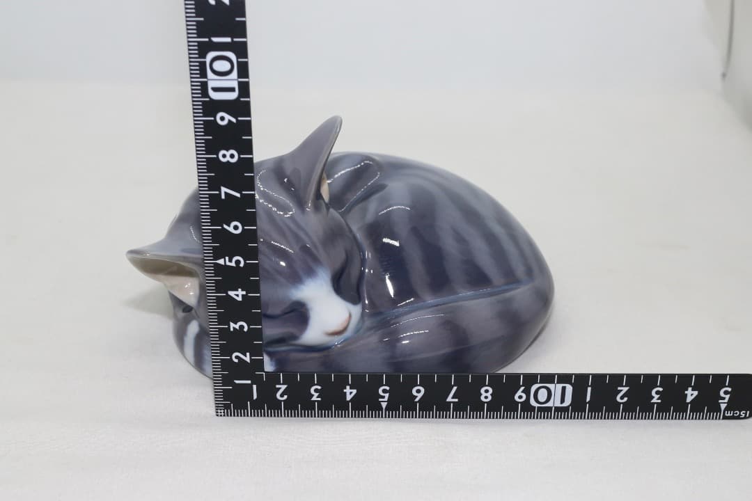 希少 ロイヤルコペンハーゲン フィギュリン 眠り猫 ねむり猫