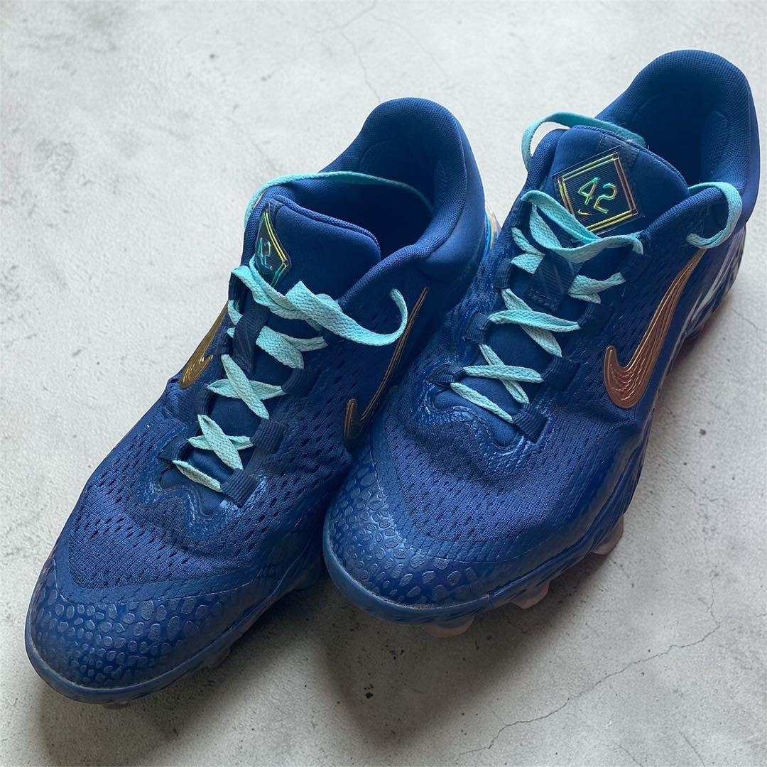 【日本未発売】2024年ジャッキーロビンソンモデルNIKEスパイク【中古美品】