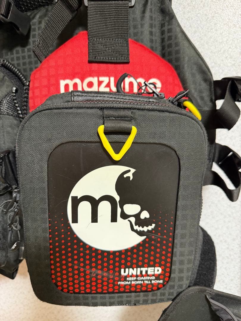 mazume Red Moon フィッシングベスト