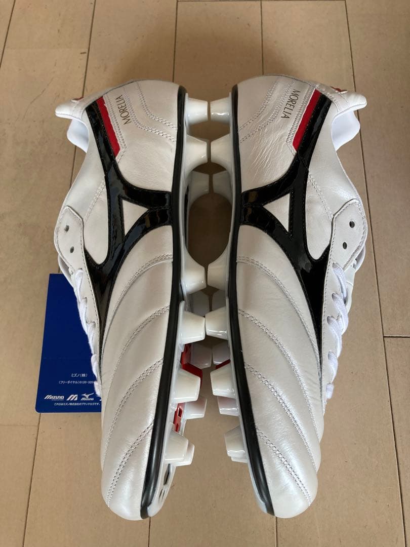 モレリア2ジャパン　ノーマルステッチ　白　27.0㎝　新品。