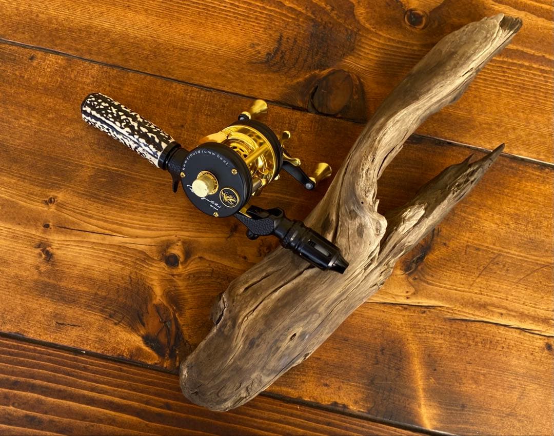 ガングリップ　鹿の角グリップ　トラウト　渓流　ハンドメイド　ロッドビルディング