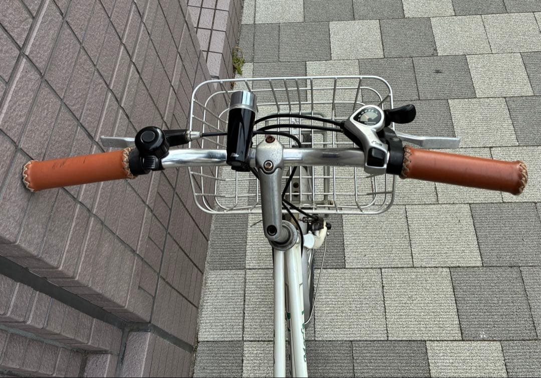 ビアンキ メルロー　Merlo 20 インチ　ミニベロ 白色　東京