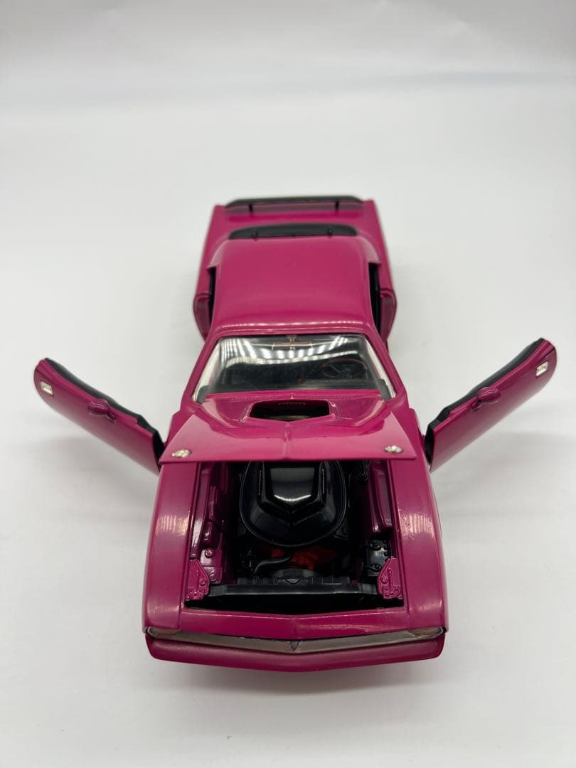 No198ミニカー1/18箱あり1970 PLYMOUTH HEMI CUDA