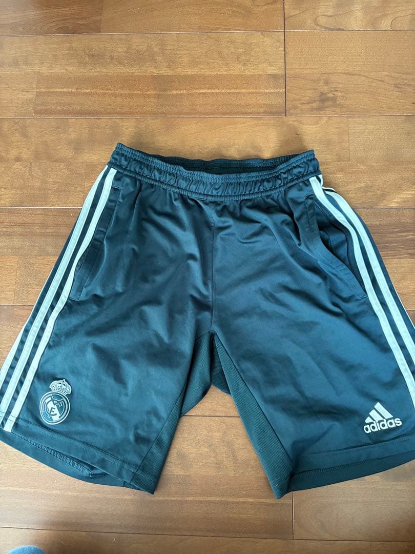 adidas Real Madrid ウェア Mサイズ