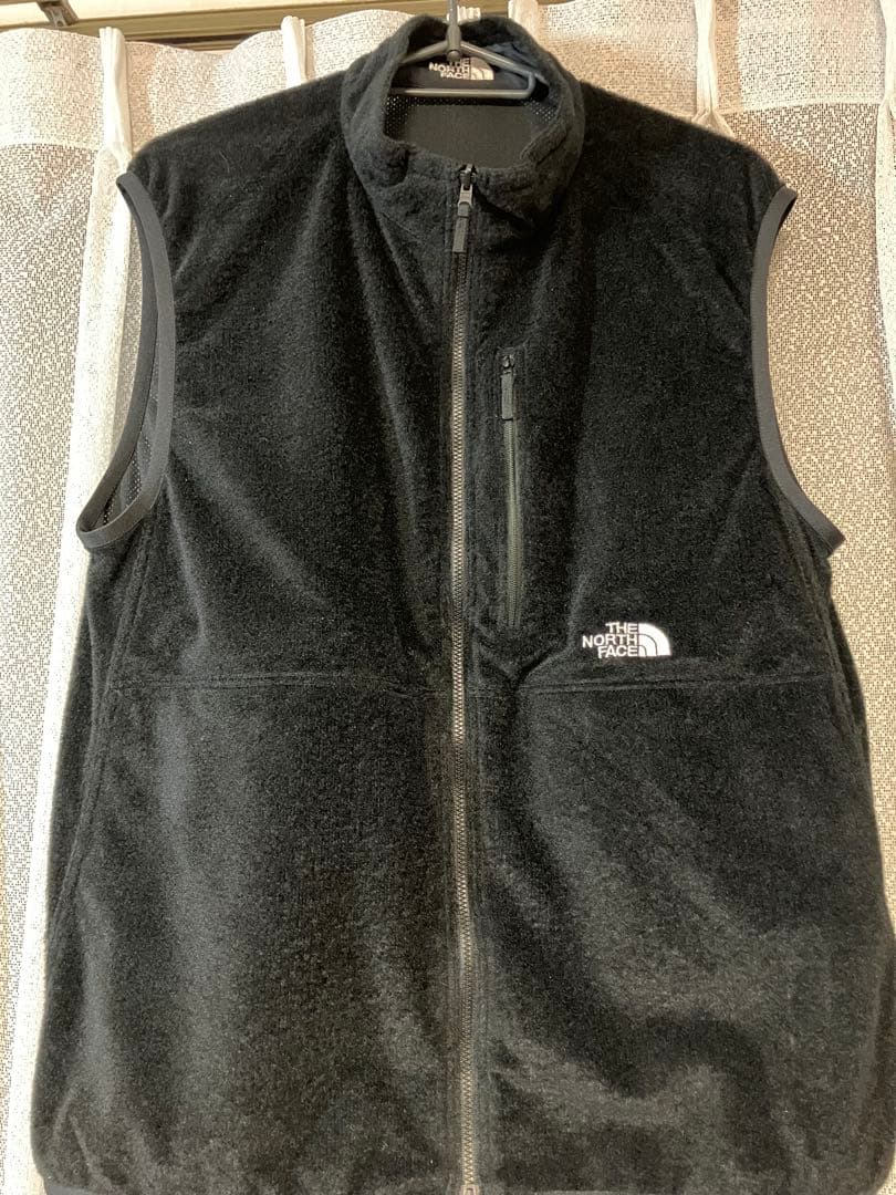 ノースフェイス THE NORTH FACE フリーランリバーシブルベスト M