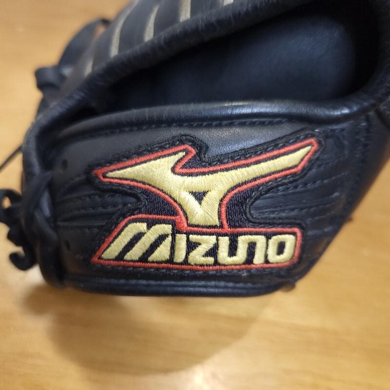 ミズノ イチローモデル ダイアモンドマスター 上位 児童用 外野用 軟式グローブ